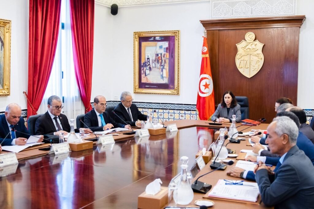 518337103_1153771830113980_6253237616587236923_n-1024x682 الحكومة تعلن انطلاق فوري لمشاريع كبرى في الصحة والنقل والتعليم العالي